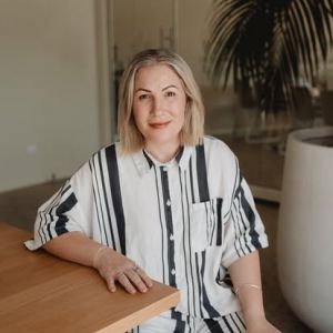 Jenny Barrow.jpg